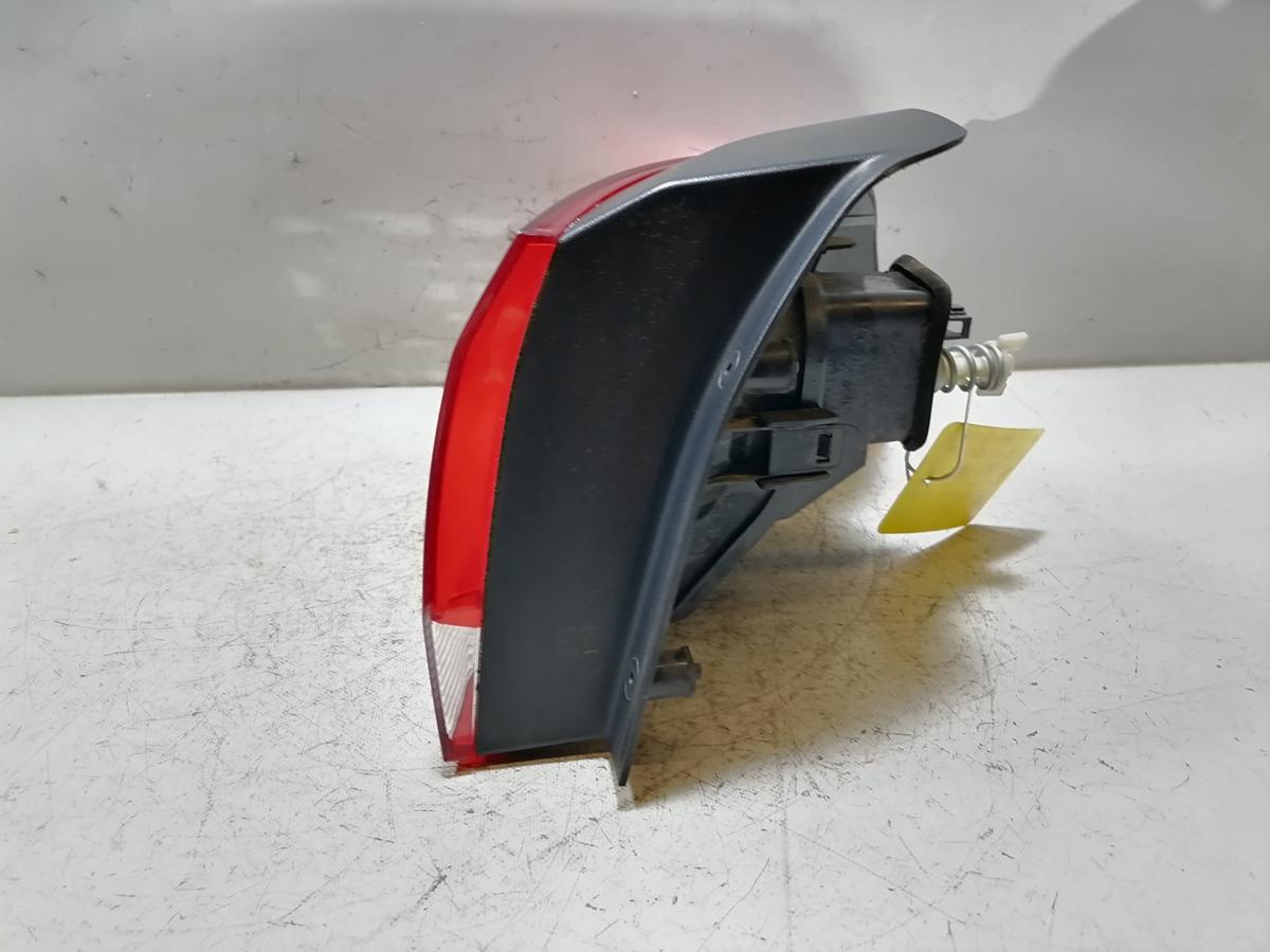 VW Golf 6 original R&uuml;cklicht R&uuml;ckleuchte Schlussleuchte links au&szlig;en Flie&szlig;heck Bj.2009